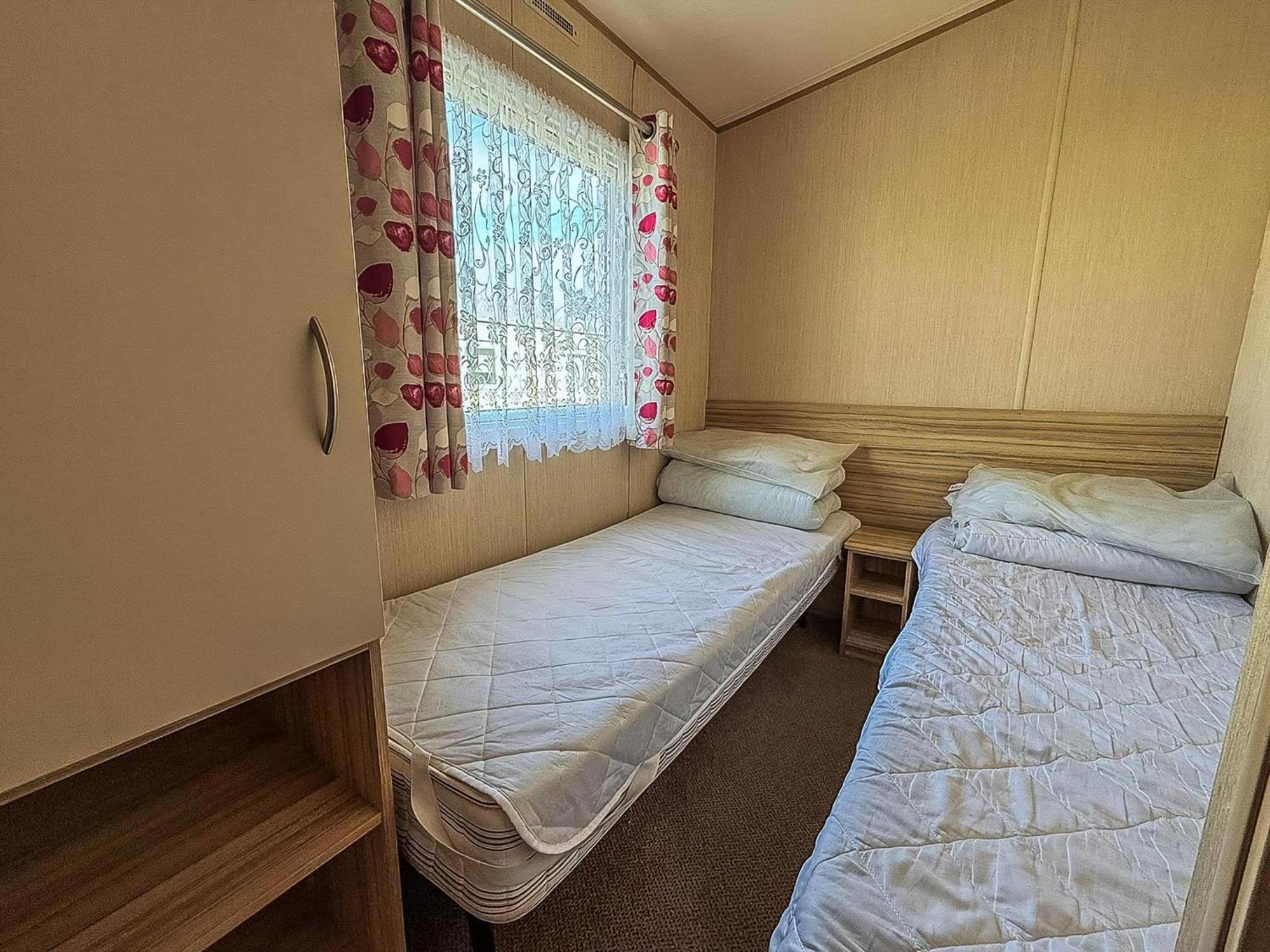 Great 8 Berth Caravan In Norfolk Near To Great Yarmouth Ref 20178Bs 홉톤-온-씨 외부 사진